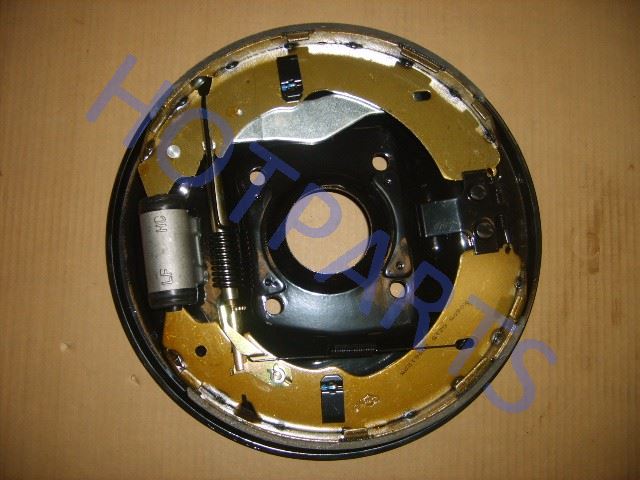 картинка ЩИТ ЗАДНЕГО ТОРМОЗА ЛЕВЫЙ В СБОРЕ GW WINGLE SAILOR  3502100-P00