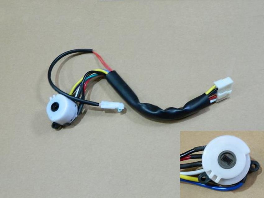 картинка КОНТАКТНАЯ ГРУППА ЗАМКА ЗАЖИГАНИЯ HOVER H3 NEW  3704130XK02XA