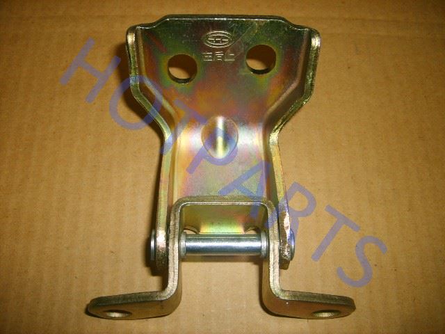 картинка ПЕТЛЯ ВЕРХНЯЯ ЗАДНЕЙ ЛЕВОЙ ДВЕРИ GW WINGLE  6206100-P00