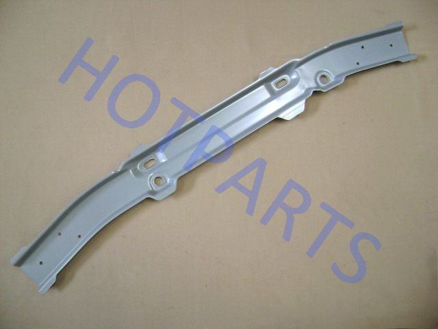 картинка ПАНЕЛЬ РАМКИ РАДИАТОРА НИЖНЯЯ GW PERI  8401120-M00