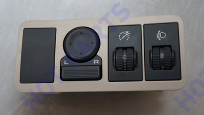 Wing mirror switch assy.
